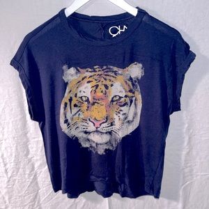 Navy tiger Chaser Tee